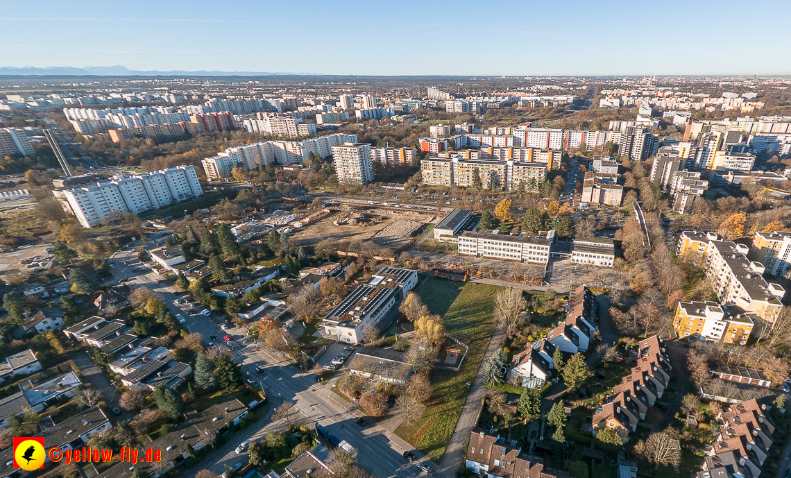 18.11.2020 - Grundschule am Karl-Marx-Ring in Neuperlach